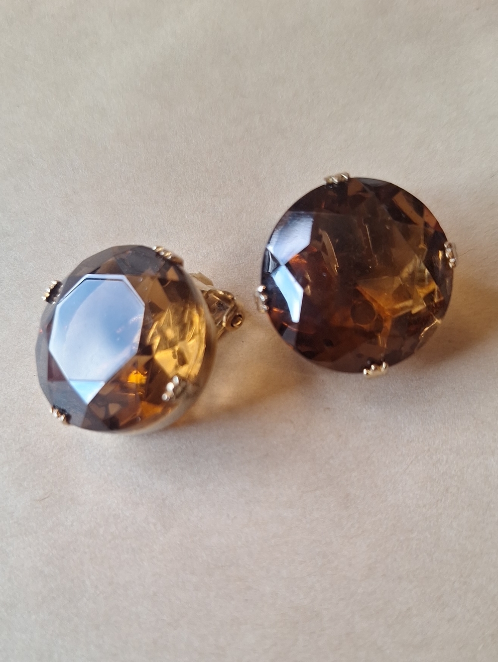 Vintage Faceted Round Amber Crystal Clip-On Earrings - Brown